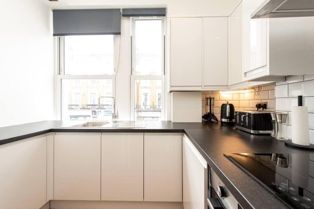 Beautiful Apartment By Hyde Park Ss2 Londres Exterior foto